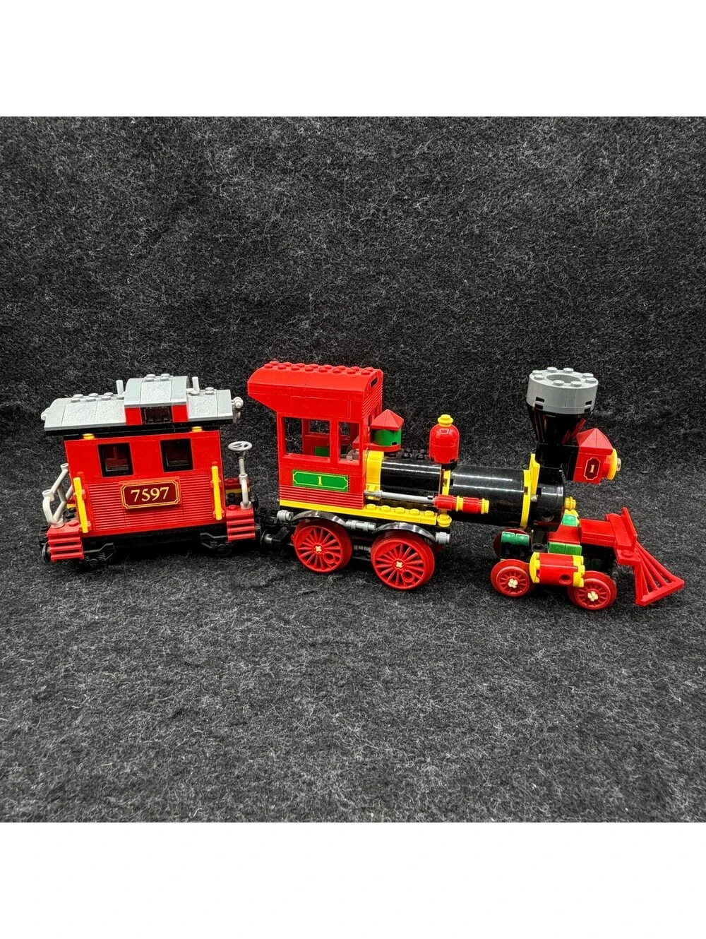 Not Complete LEGO 7597 Disney Toy Story Western Train Chase Toy Story LEGO 7597